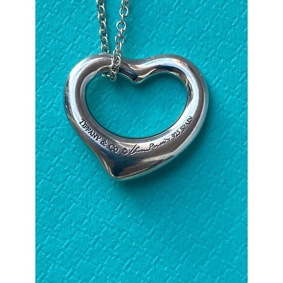 Authenti Tiffany & Co. Elsa Peretti Small Open Heart Necklace โ Sterling Silver - Picture 1 of 7